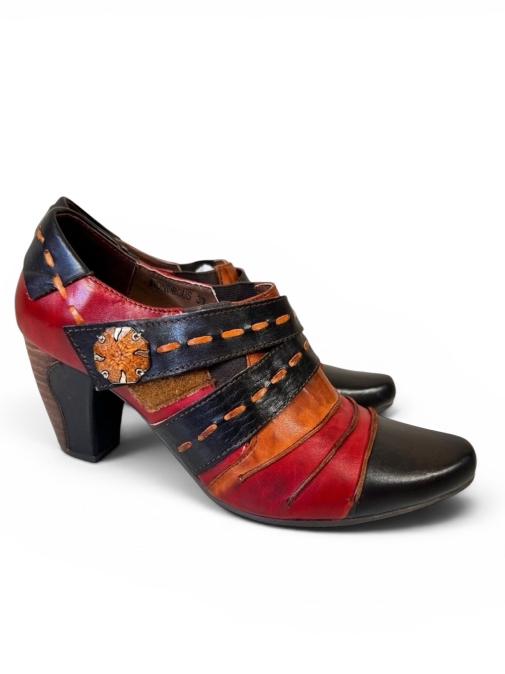 L'Artiste by Spring Step Wondrous Colorblock Ankle Bootie